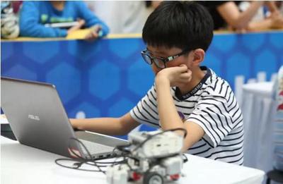 少兒編程 開啟STEAM教育大門的金鑰匙